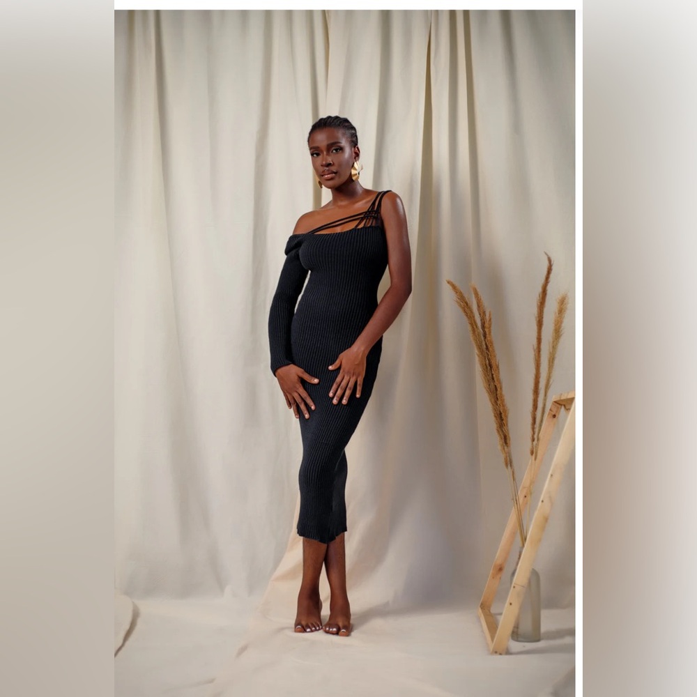 Elexiay Black Ronke Dress